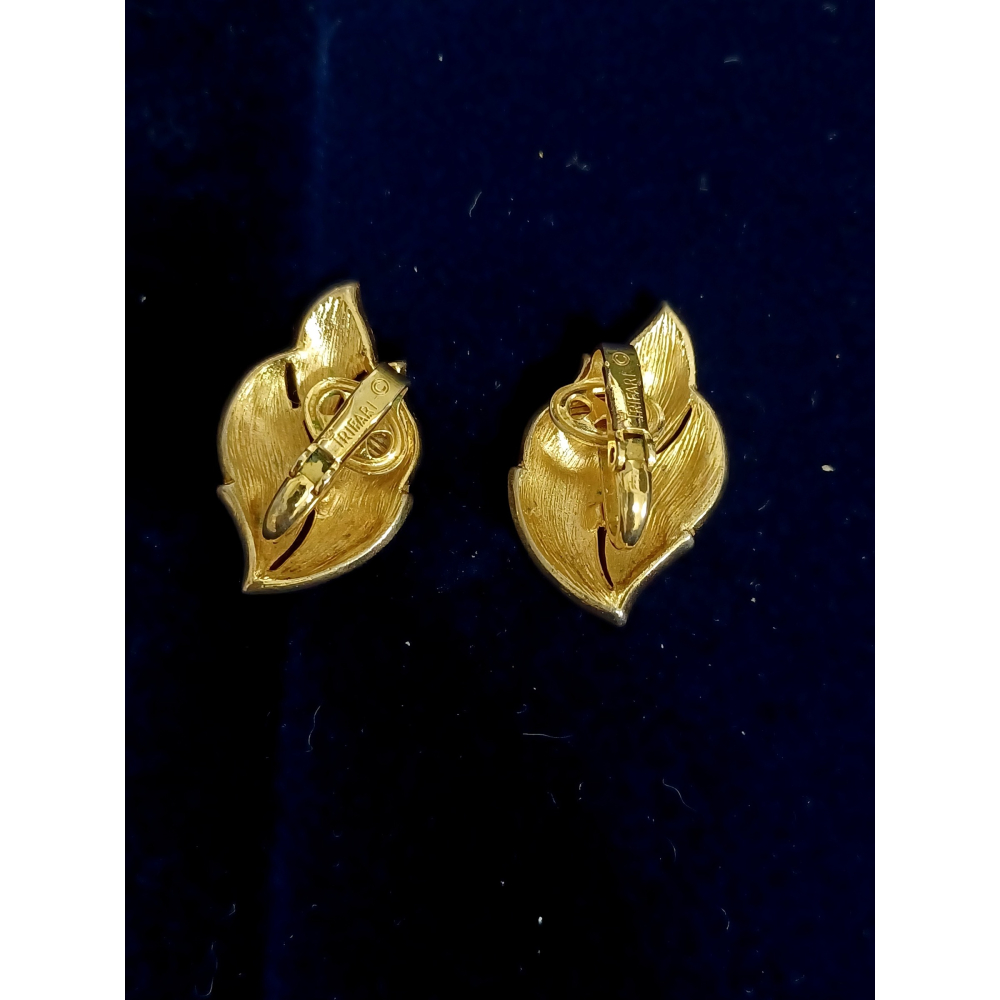 vintage jewelry Trifari 典雅刷金抽象造型 夾式耳環 980元-細節圖9