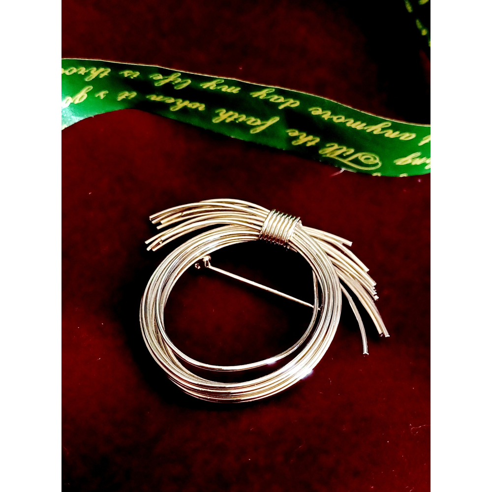 vintage jewelry  典雅立體金屬絲花環 胸針 別針 1180元-細節圖4