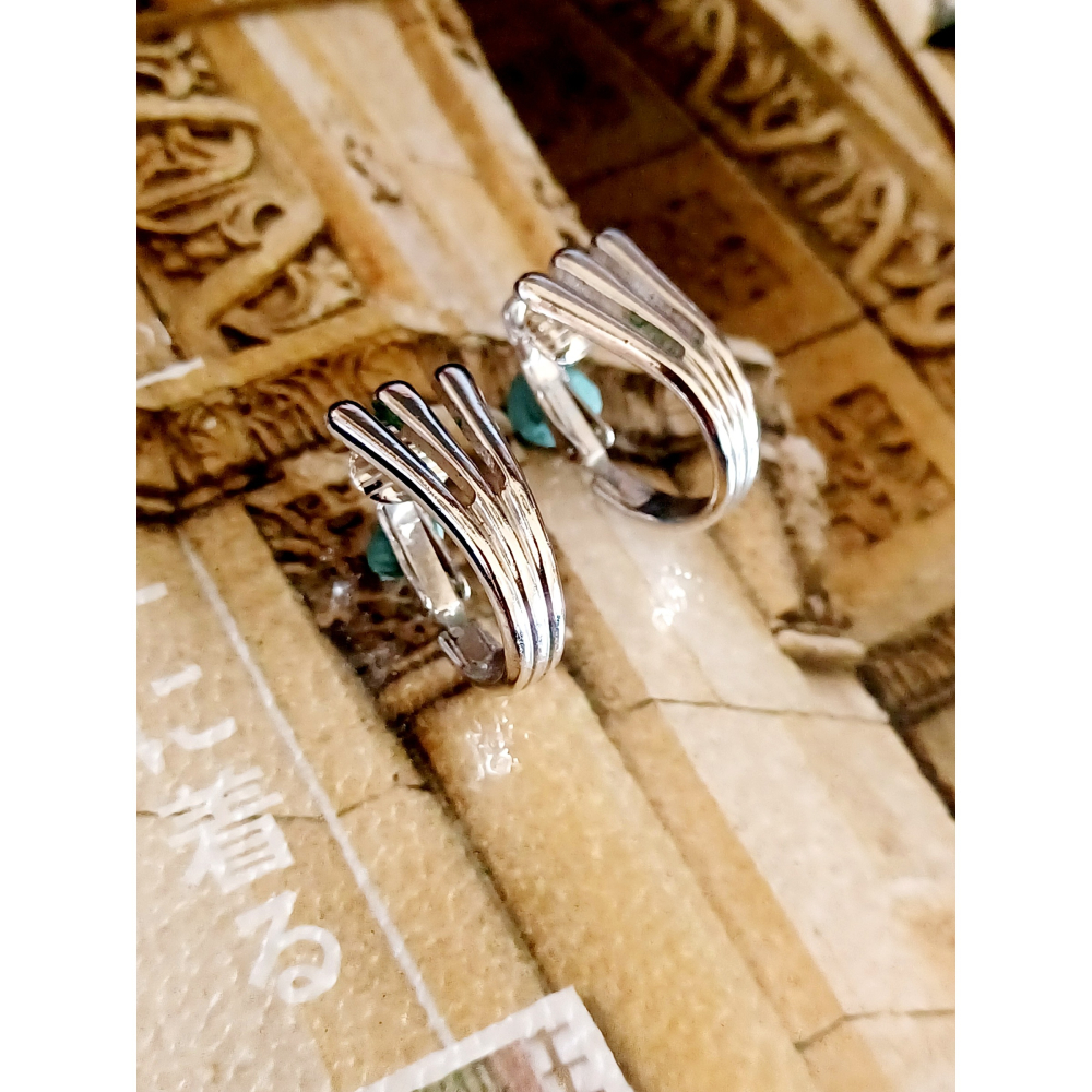 vintage jewelry  AVON 經典銀色三爪 夾式耳環 780元-細節圖6