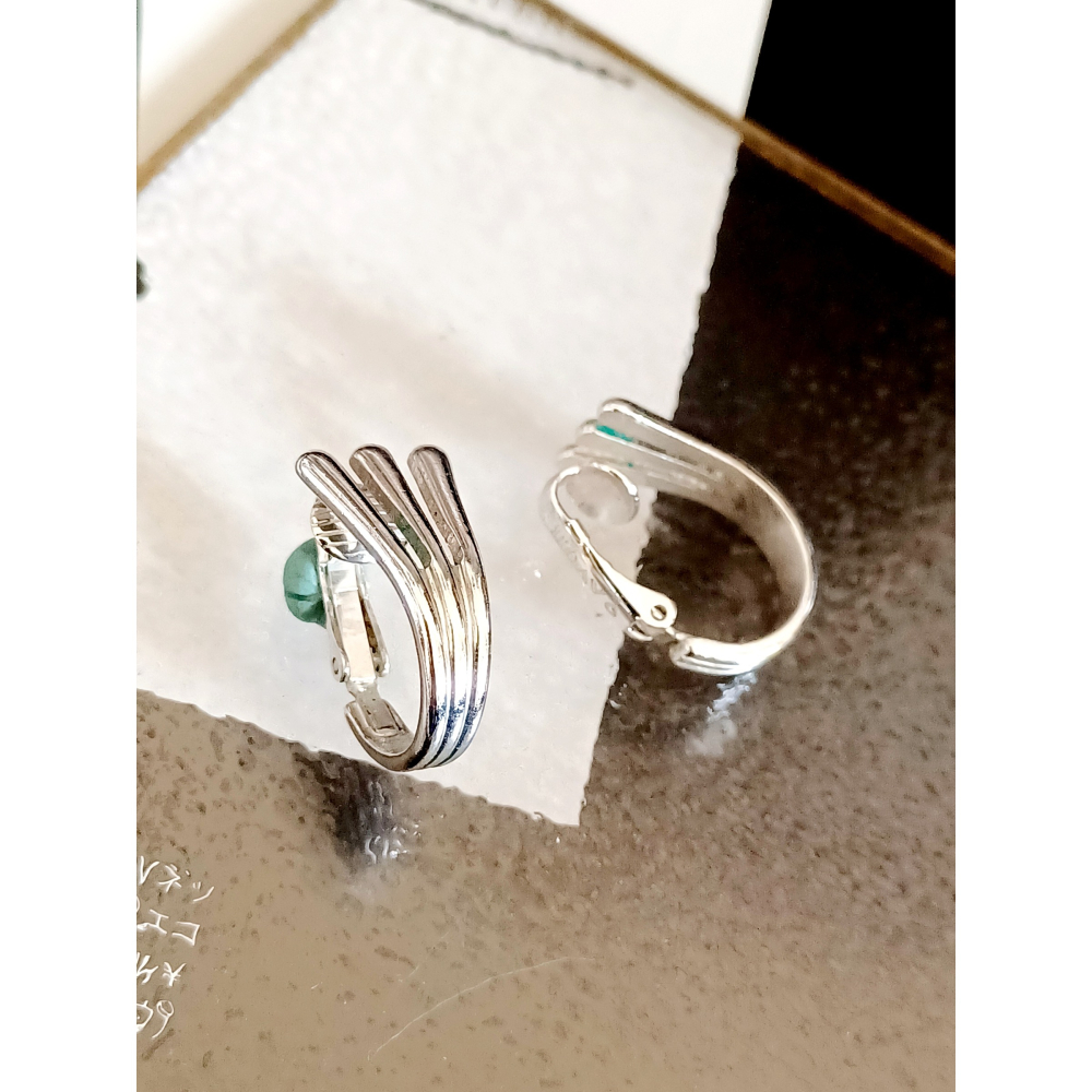 vintage jewelry  AVON 經典銀色三爪 夾式耳環 780元-細節圖8