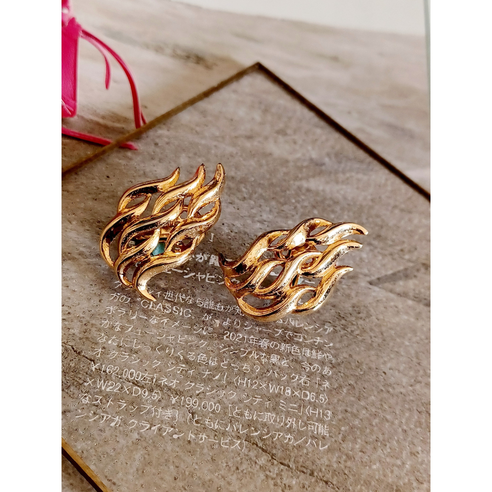 vintage jewelry Trifari 典雅金色火焰 夾式耳環 980元-細節圖8