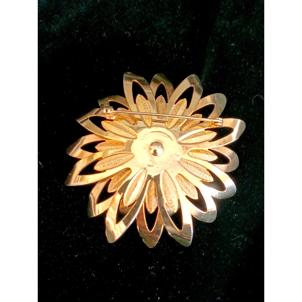 vintage jewelry Sarah cov   金色立體珍珠金盞花 別針 1280元-細節圖9