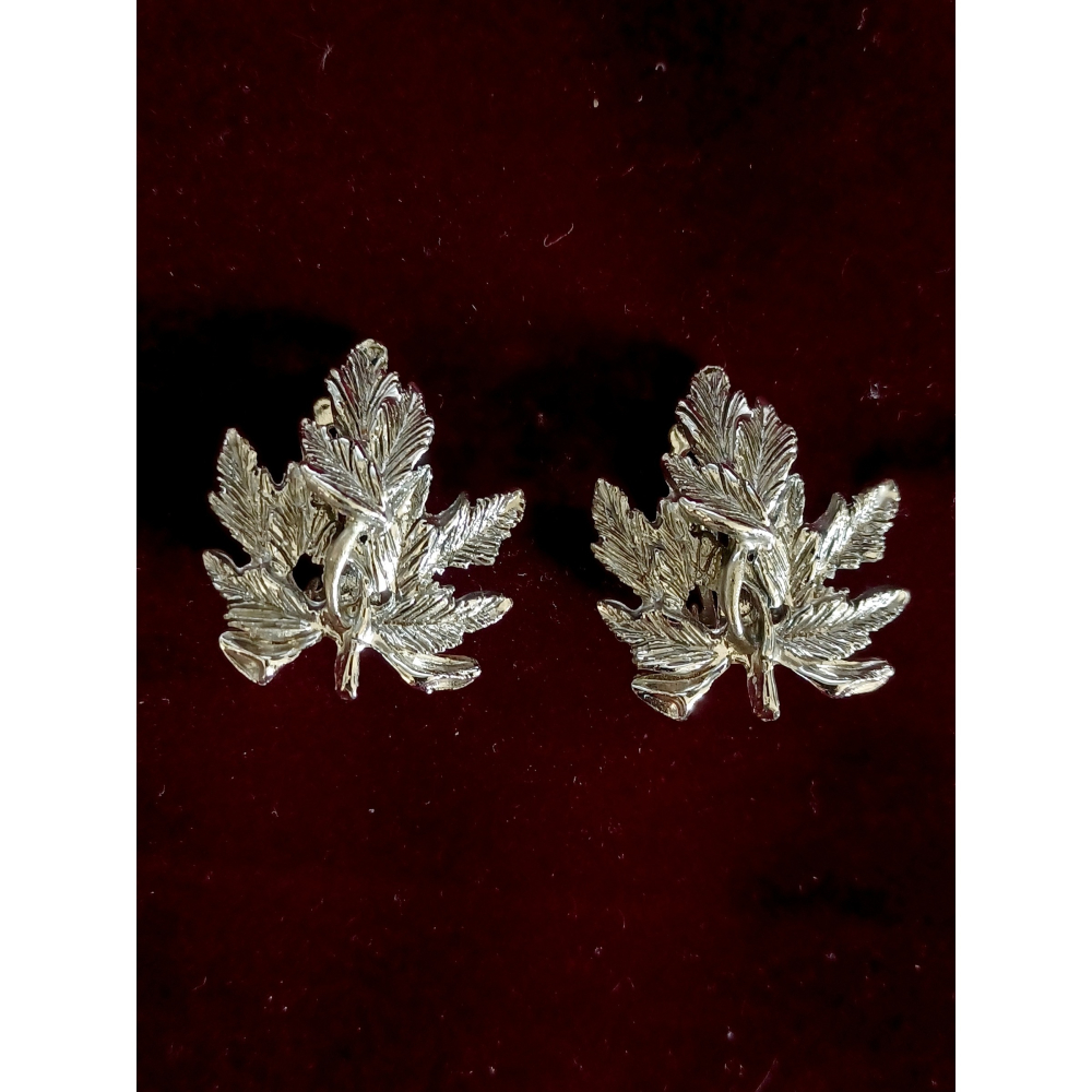 vintage jewelry  典雅立體銀色蕨葉 夾式耳環 680元-細節圖5