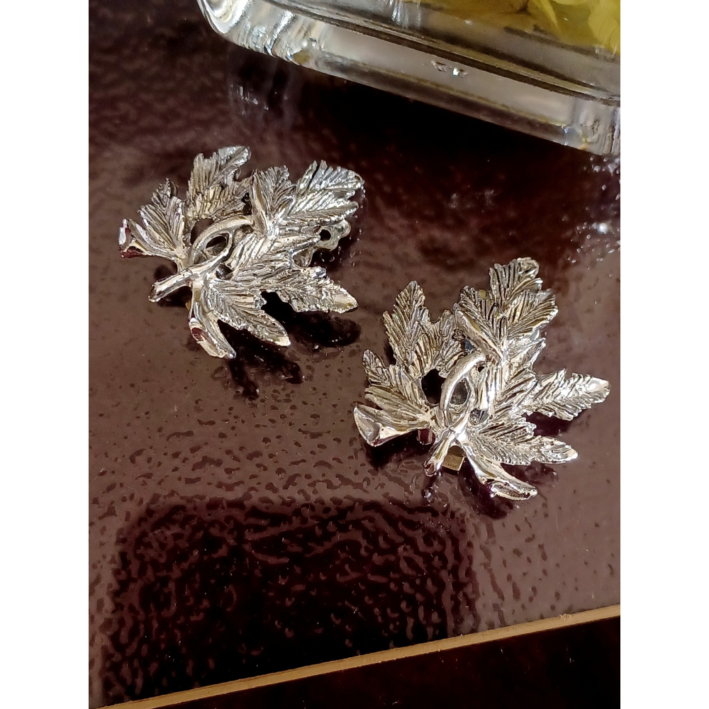 vintage jewelry  典雅立體銀色蕨葉 夾式耳環 680元-細節圖6