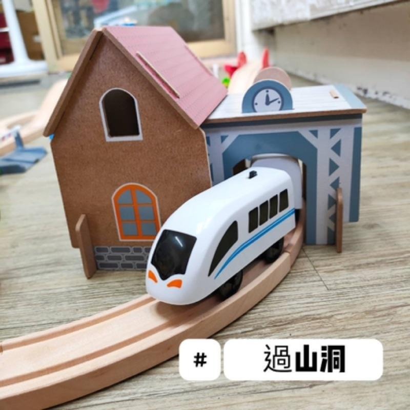 ❤️🌟台灣現貨/附發票🌟❤️愛卡樂賣場/軌道/火車❤️A001/B081🌟玩具系列🌟木製軌道電動小火車超值88件組-細節圖7