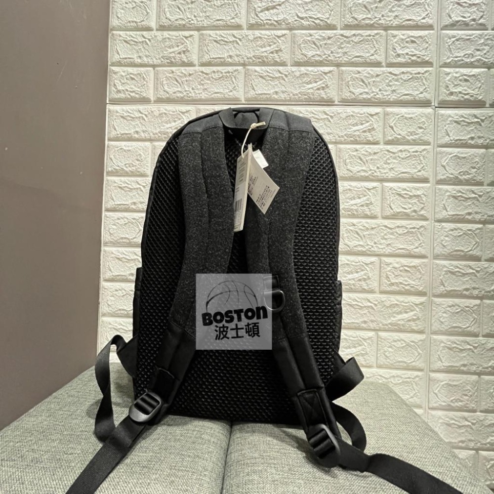 Adidas MUST HAVES SEASONAL 雙肩後背包 書包 包包 毛茸茸 爆黑 HY0250-細節圖2