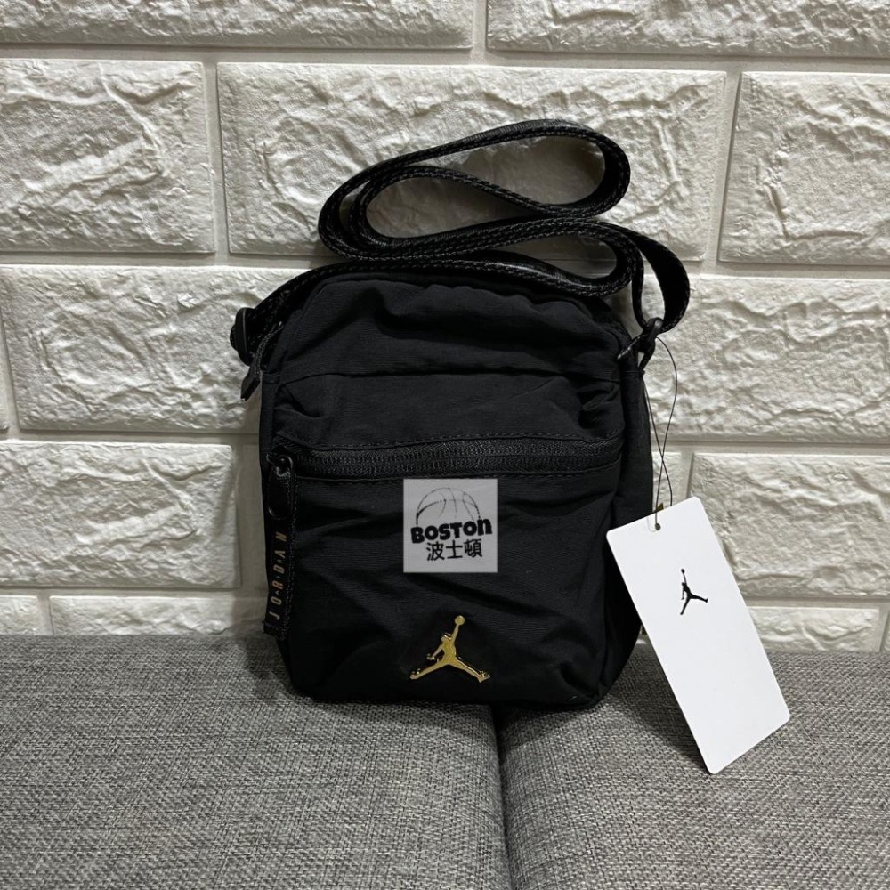 Nike Jordan  包包 小包  方包 肩包 手機包 側背包 斜背包 外出包 黑 DV5363 014 白101-細節圖2