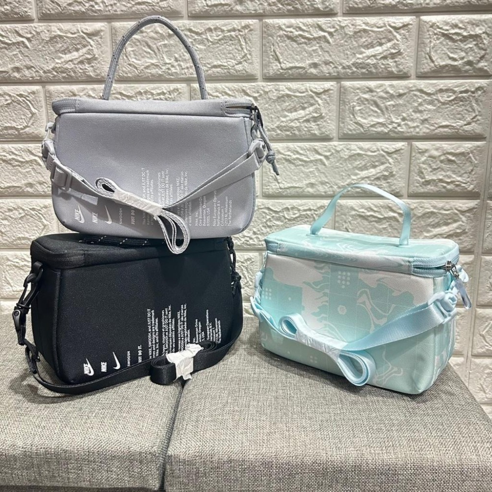 NIKE mini包 方包 小包 側背包 斜背包 肩背包 小方包 相機包 手提包 FN3059 黑 010 灰 012-細節圖2