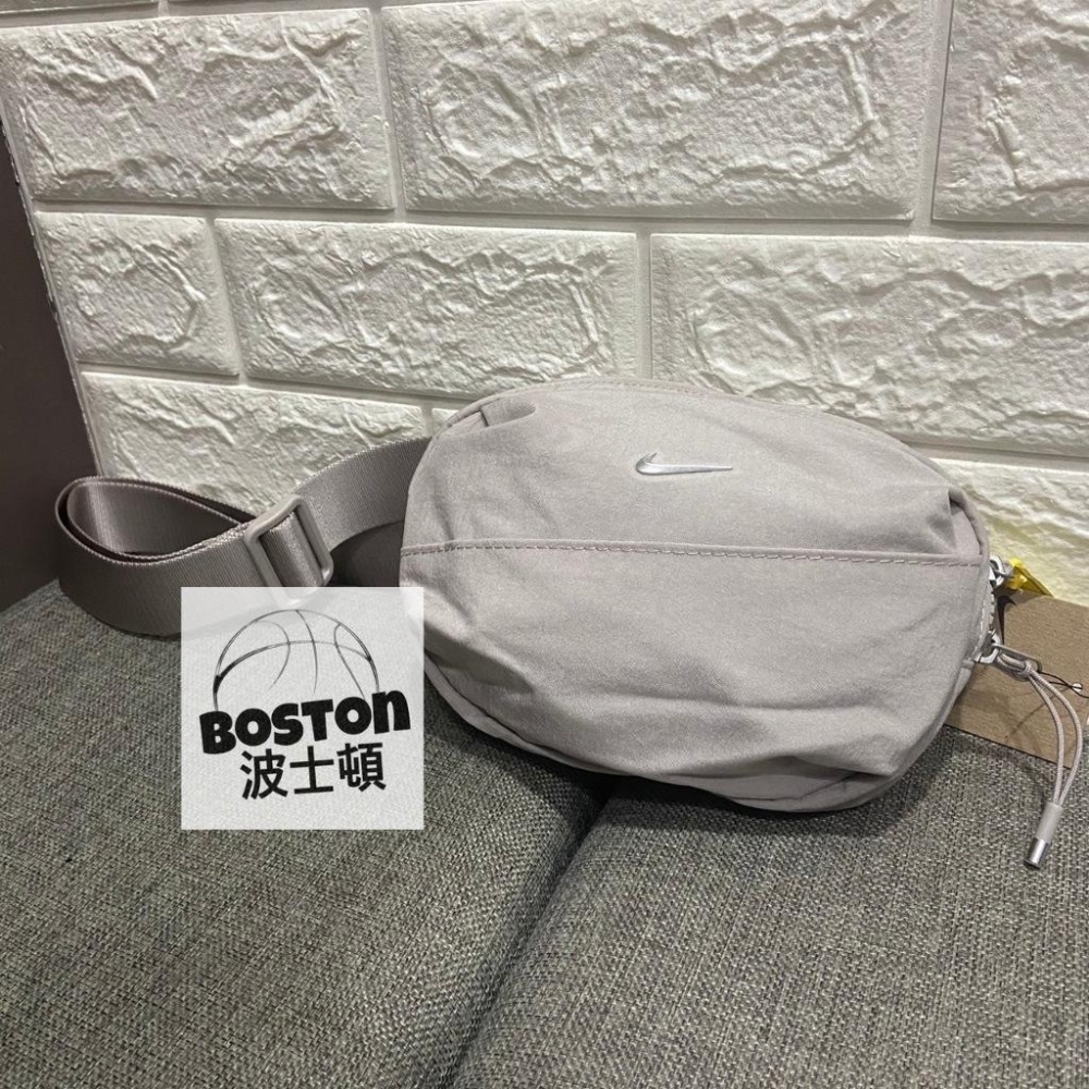 Nike Aura 腰包 方包 肩包 小包 小方包 肩背包 側背包 隨身包 運動包 休閒包 灰 HM6120 009-細節圖2