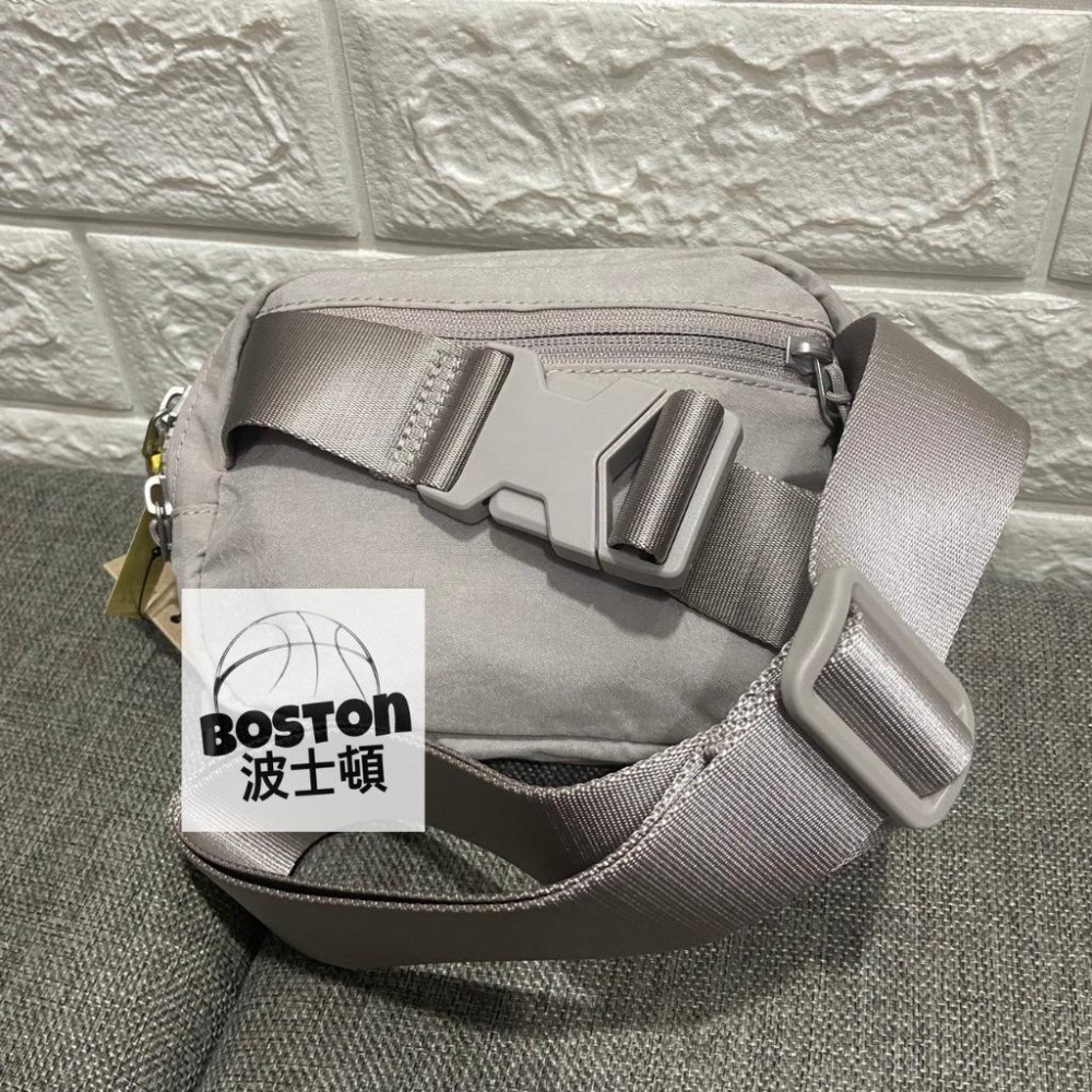 Nike Aura 腰包 方包 肩包 小包 小方包 肩背包 側背包 隨身包 運動包 休閒包 灰 HM6120 009-細節圖4