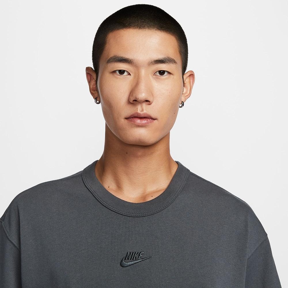 NIKE NSW PREM ESSNTL SUST TEE 短袖 運動 休閒 DO7393 灰藍 060 淺綠 371-細節圖7