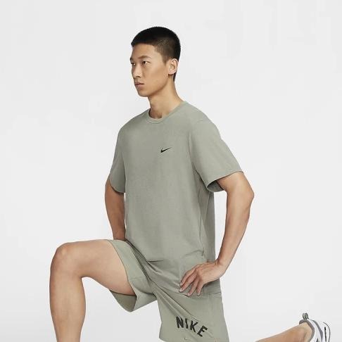 Nike Dri-FIT UV Hyverse 男款 短袖 上衣 T恤 運動 休閒 綠 DV9840 053 藍 493-細節圖6