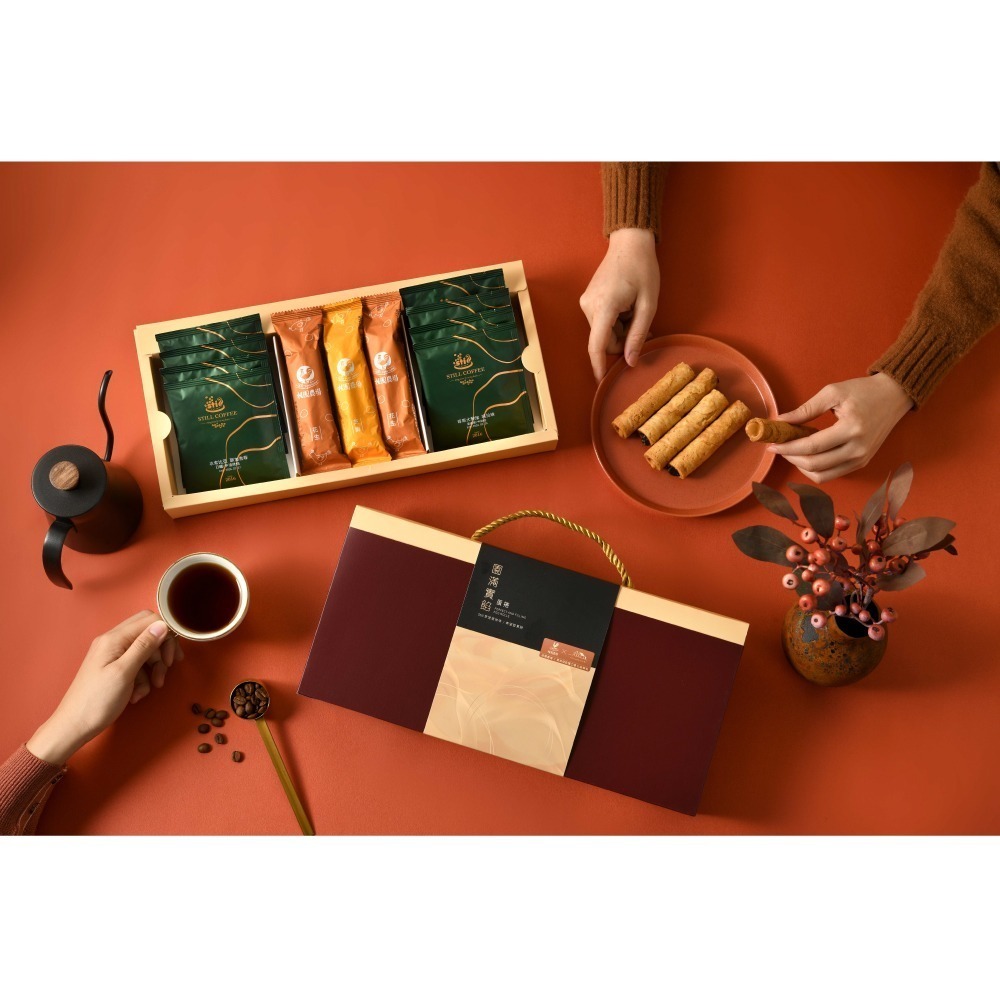 【桂園農場】桂園實餡蛋捲X伯立歐精品咖啡 公益禮盒-細節圖2