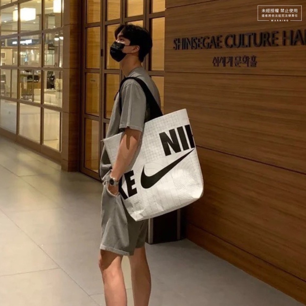 （現貨）日韓限定｜大容量購物袋-中款 大容量托特 高顏值環保袋 帥氣通勤包-細節圖2