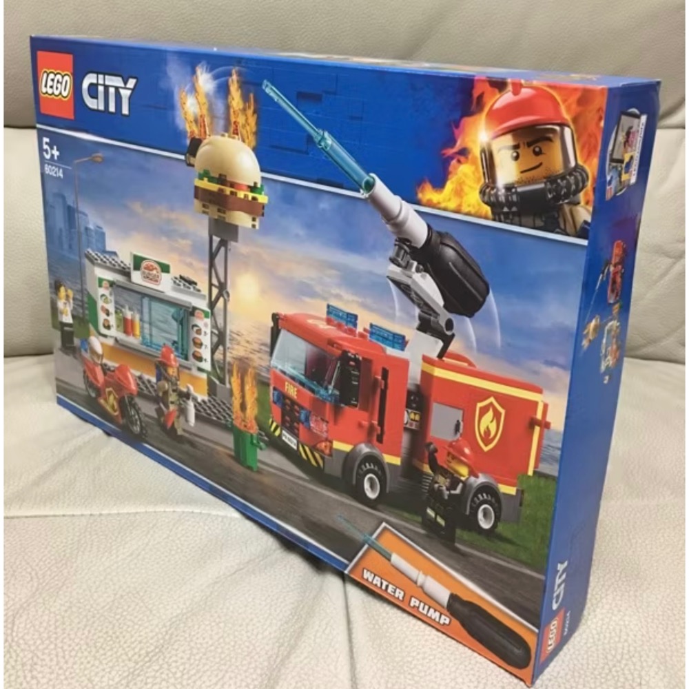 全新 正版 絕版 樂高 LEGO 60214 漢堡餐廳火災救援 CITY 系列 消防車-細節圖3