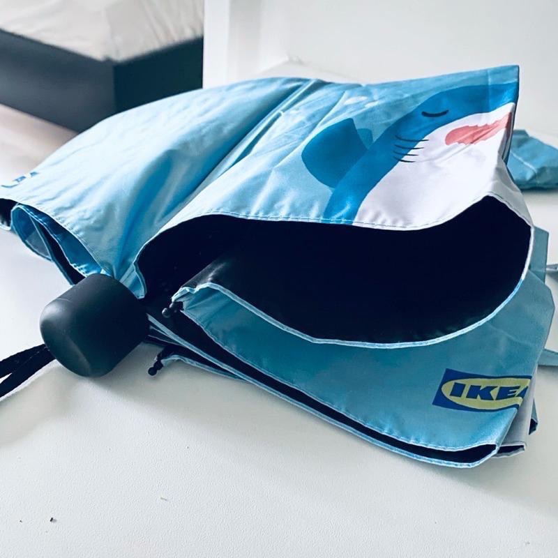 回頭率超高！【IKEA_鯊鯊折疊傘】可愛到尖叫 超萌晴雨兩用傘 限量 全新現貨-細節圖4