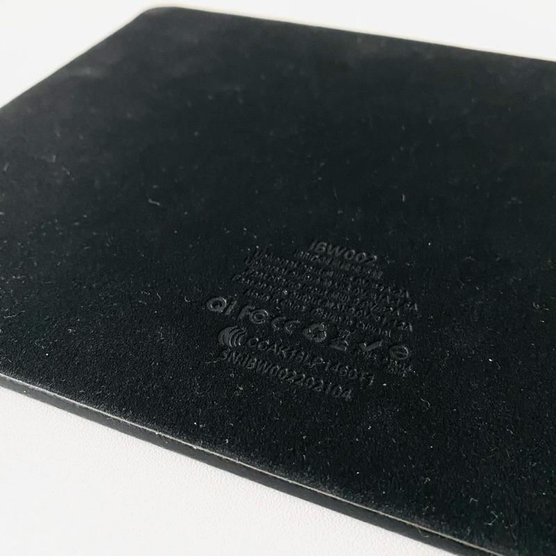 【iBRIDGE_無線充電皮革滑鼠墊 】限量銀行插畫版 I 10W快充 iPhone 三星-細節圖5