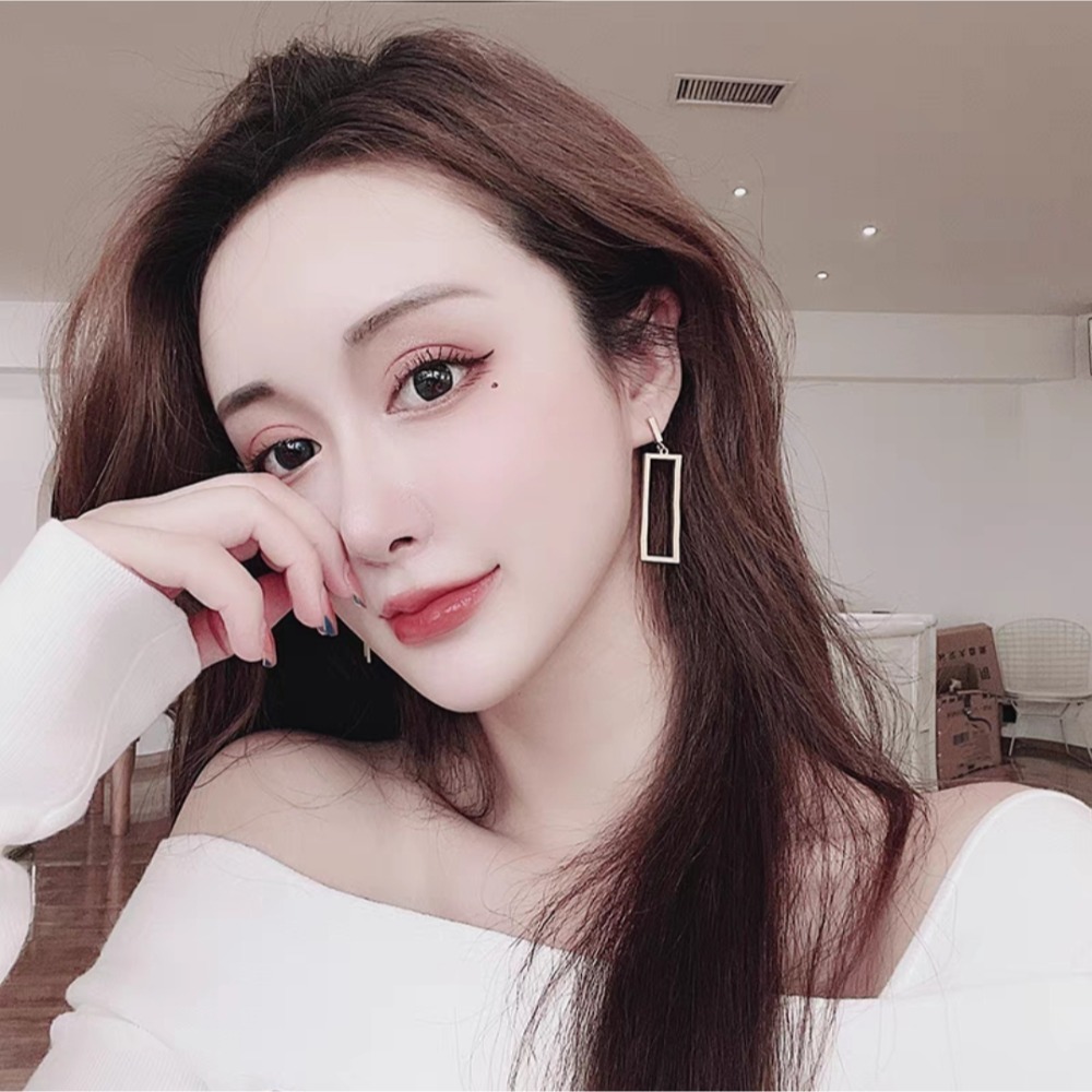 現貨★S925銀針耳環✜韓國設計韓款✜歐美風簡約耳環/誇張耳飾/長方形/簡約/耳夾-細節圖3