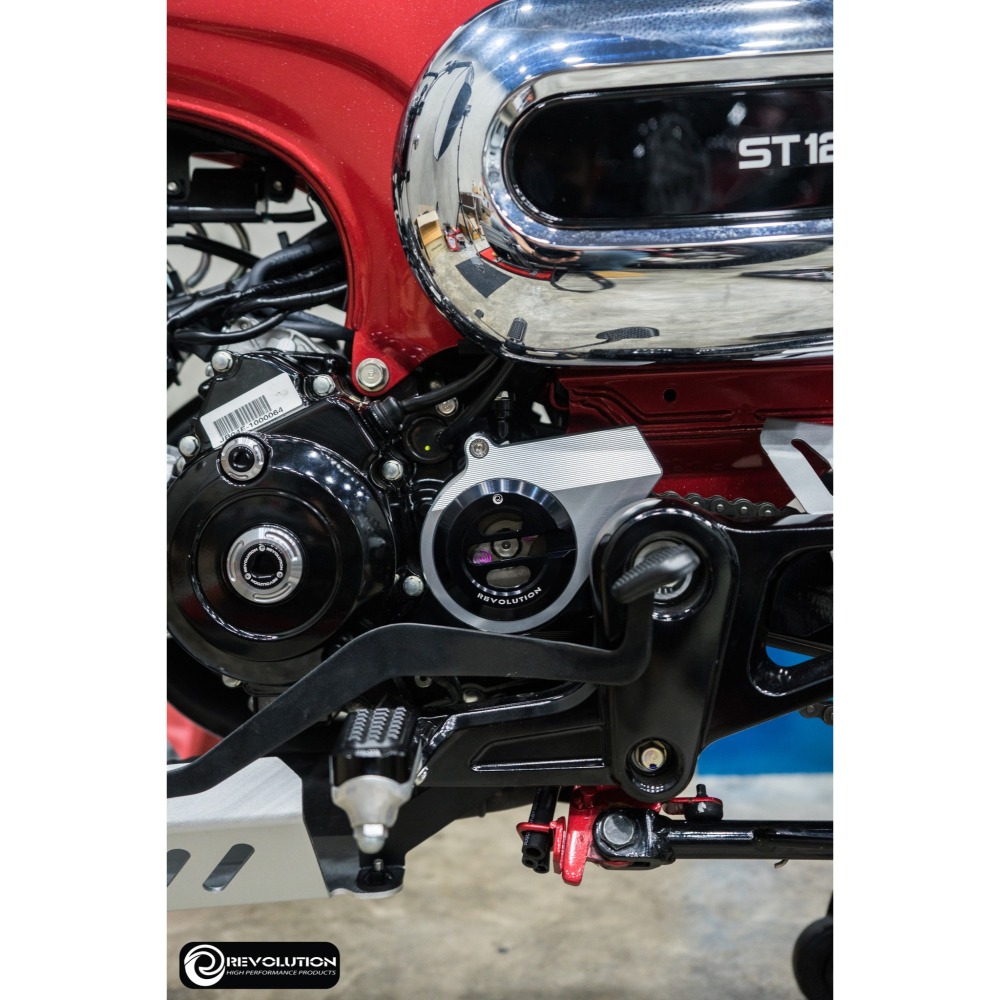 預購 Monkey125 DAX125 ST125 前齒保護蓋 前齒鍊條蓋  REVOLUTION 浩哥部品-細節圖2