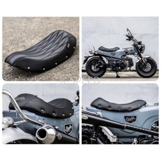 預購 DAX125 ST125  造型 長座椅 長椅 坐墊 座墊 座椅 坐椅 椅墊 鉚釘 W型 KSPEED 浩哥部品-規格圖9