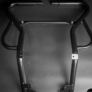 保桿兩側(簍空)