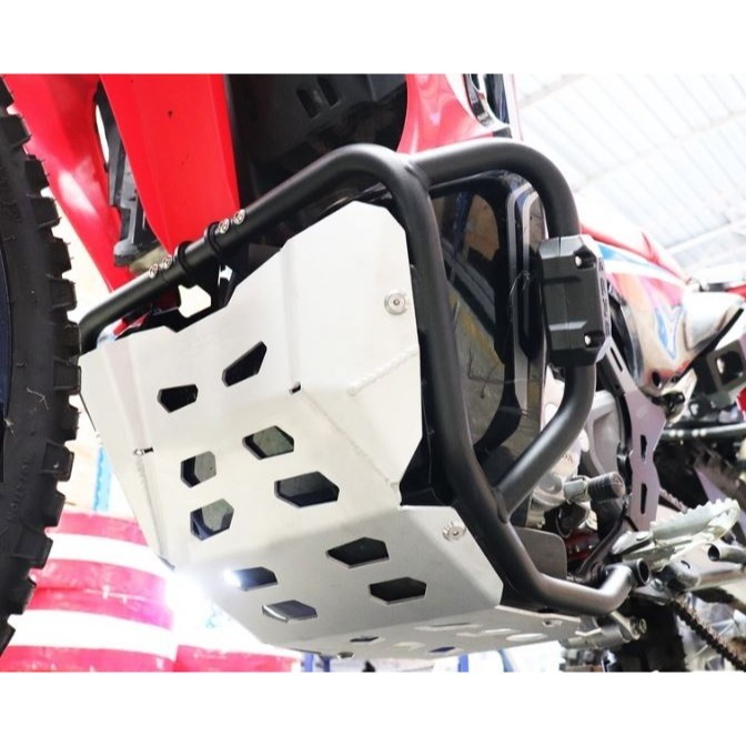預購 crf300 rally 下護板 黑 銀 滑胎 越野 防撞 SRC 浩哥部品-細節圖2
