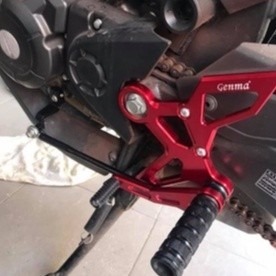 預購 本田 FAKIE 腳踏後移 CB150R CB300R 齒輪組 CNC 套件 腳踏 後移 浩哥部品-細節圖2