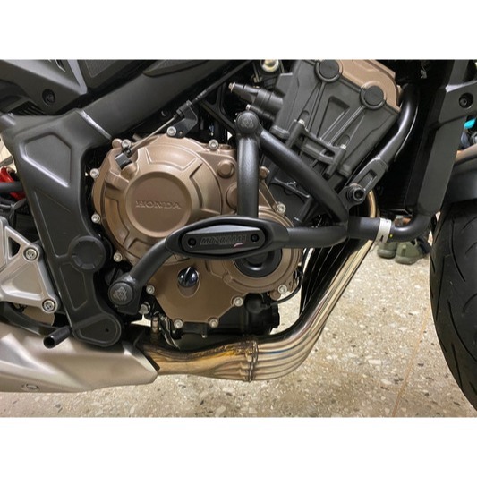 預購 CB650R/F 引擎保險桿 防撞桿 防倒球 MotoZaaa 引擎保桿 發動機保桿 引擎護罩  浩哥部品-細節圖9