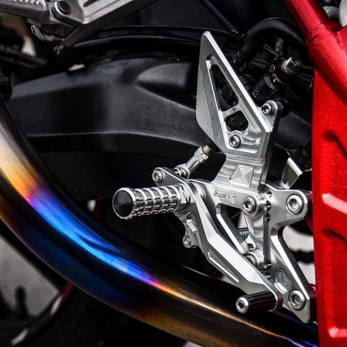 預購 本田 GTR 鋁合金 腳踏後移 CB650R CBR650R 齒輪組 CNC 套件 腳踏 後移 浩哥部品-細節圖3