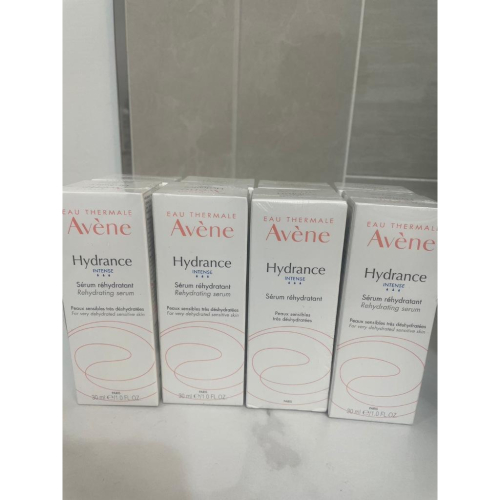 Avene 雅漾 24H全效活泉保濕精華30ML