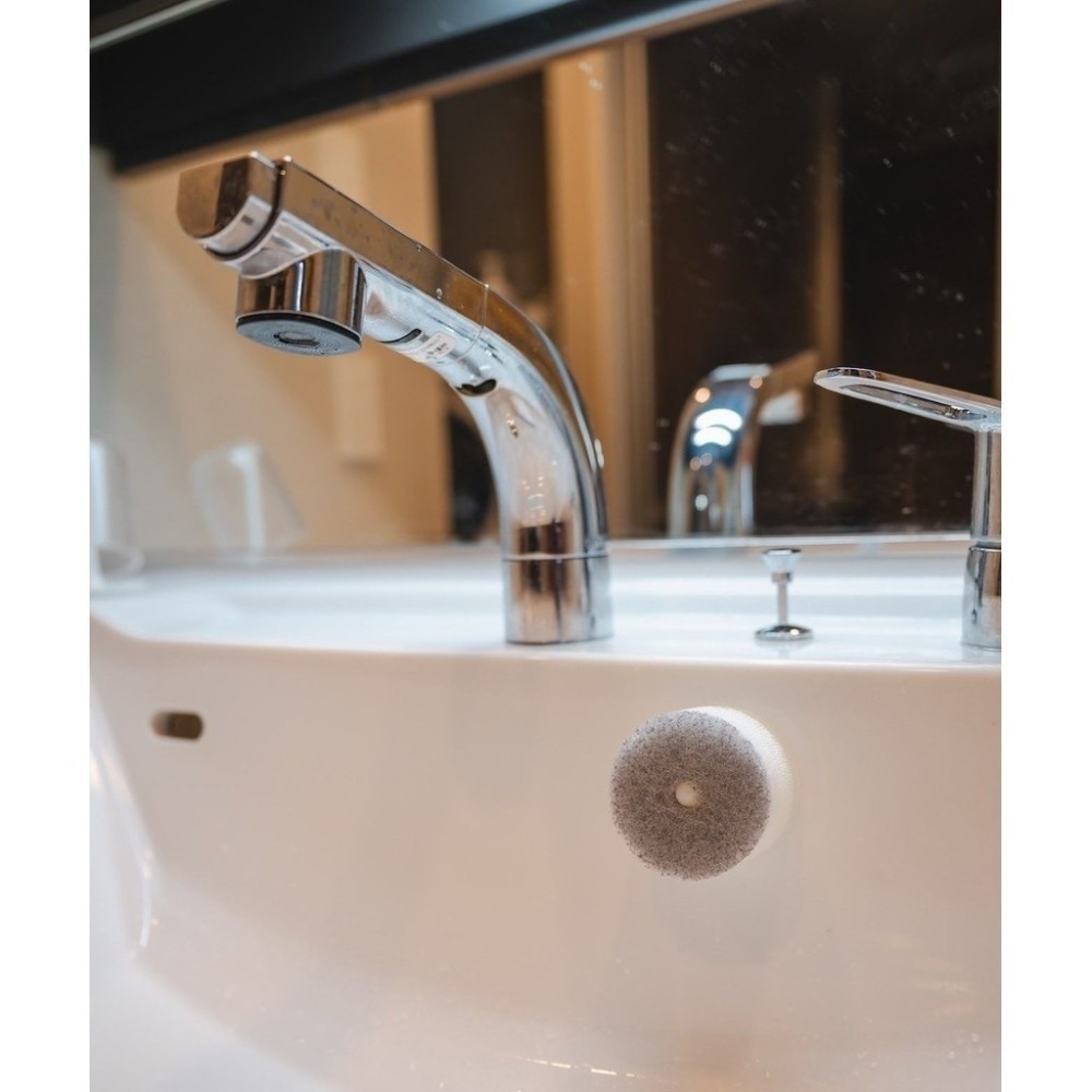 【現貨】【日本製🇯🇵】MARNA POCO 浴室三層海綿圓刷｜附吸盤｜小巧快乾 水龍頭 洗手台菜瓜布 浴室菜瓜布-細節圖4