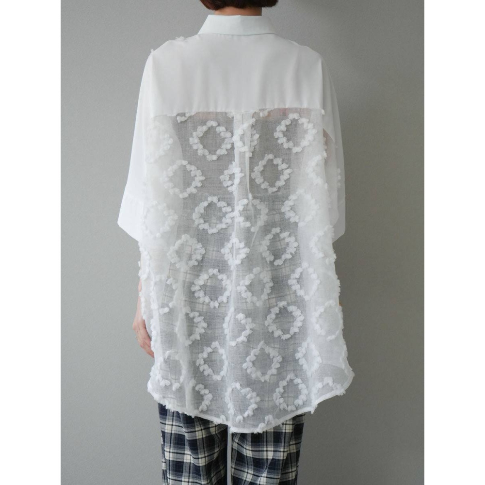 日- 立體花紋透膚衫-1色-細節圖9