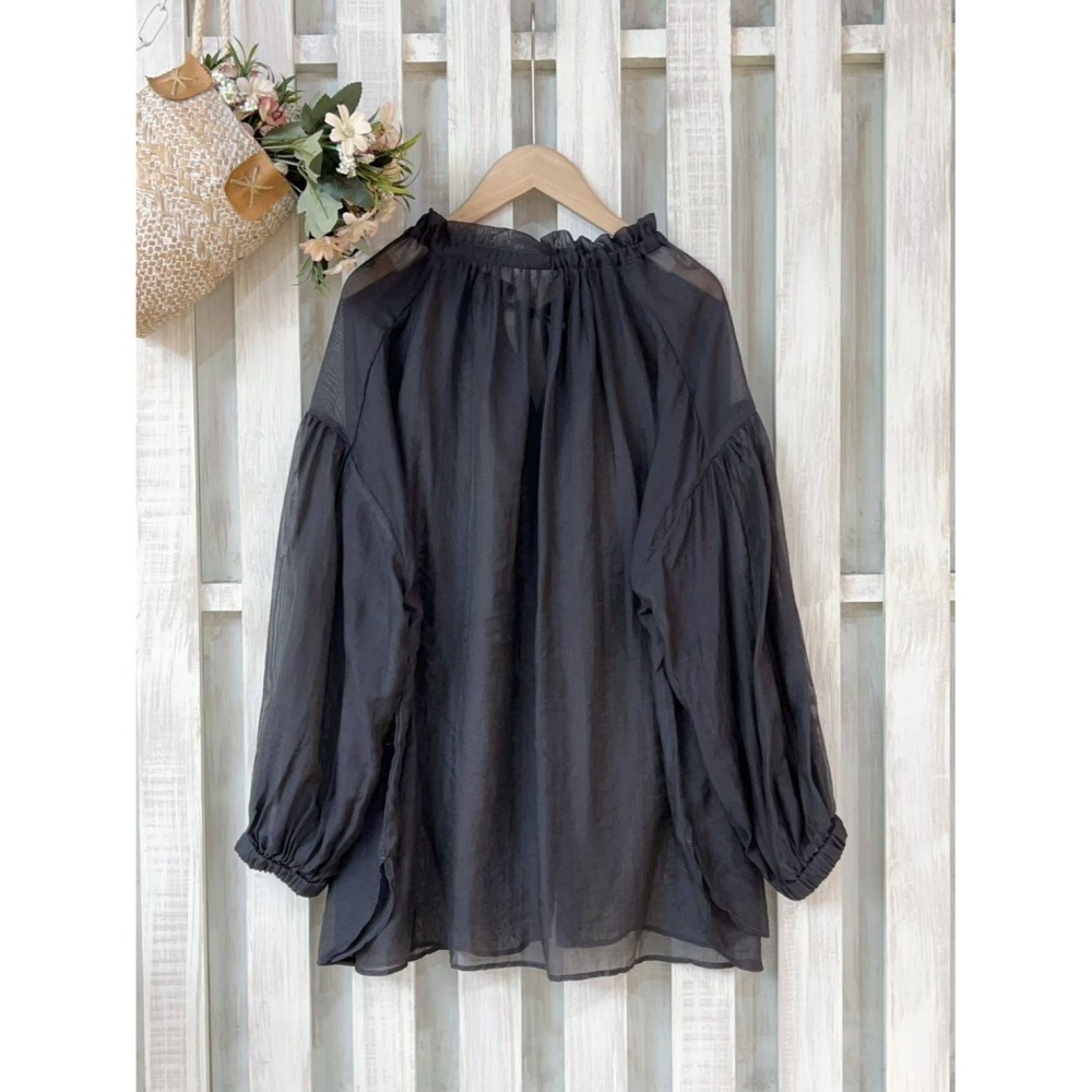 日-透膚垂袖上衣-1色-細節圖5