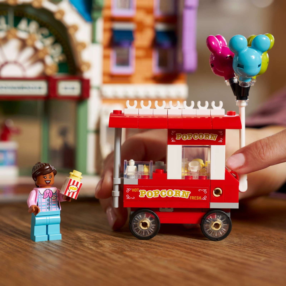 QKQK / 免運 全新現貨 開發票 LEGO 43302 Main Street, U.S.A. 樂高迪士尼系列-細節圖8