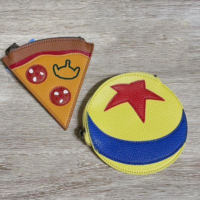 ||現貨||日貨 迪士尼 玩具總動員 三眼怪 披薩 皮克斯球 PIZZA 零錢包 小物包 收納包