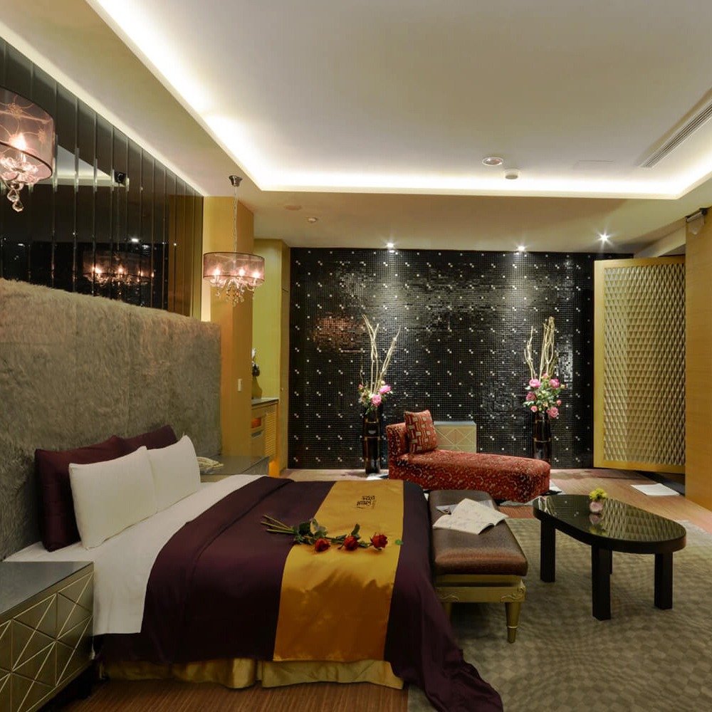 台中【夏都汽車旅館】雙人住宿券-KTV/泳池房型 (MO)-細節圖5