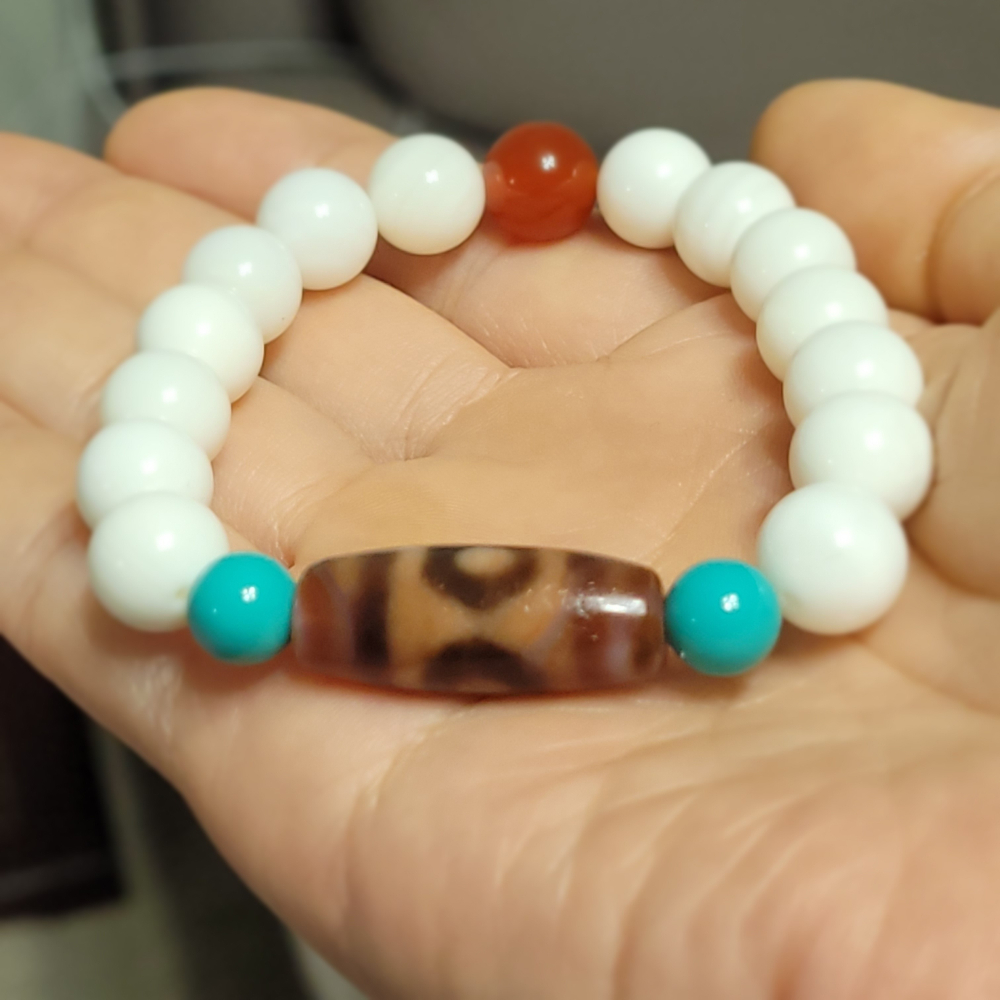 【母親節禮物已過爐現貨】台灣至純天珠 小盧手工滿砂紅肉 坦誠三眼天珠 天珠手串 手圍16公分 天珠30×11.5mm-細節圖2