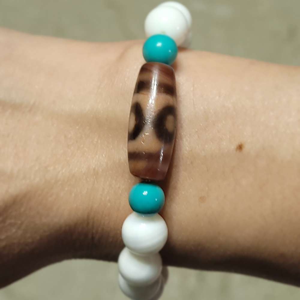 【母親節禮物已過爐現貨】台灣至純天珠 小盧手工滿砂紅肉 坦誠三眼天珠 天珠手串 手圍16公分 天珠30×11.5mm-細節圖3