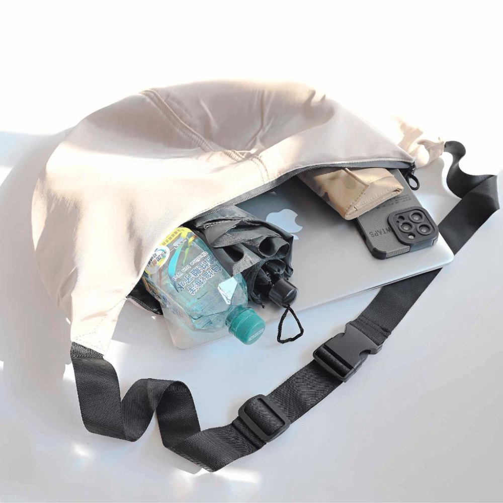 台灣公司貨 大容量 日系 水餃包 大包 斜垮  半月包  斜背包 側背包  餃子包 旅行包 出國  寬肩帶 機能 尼龍-細節圖7