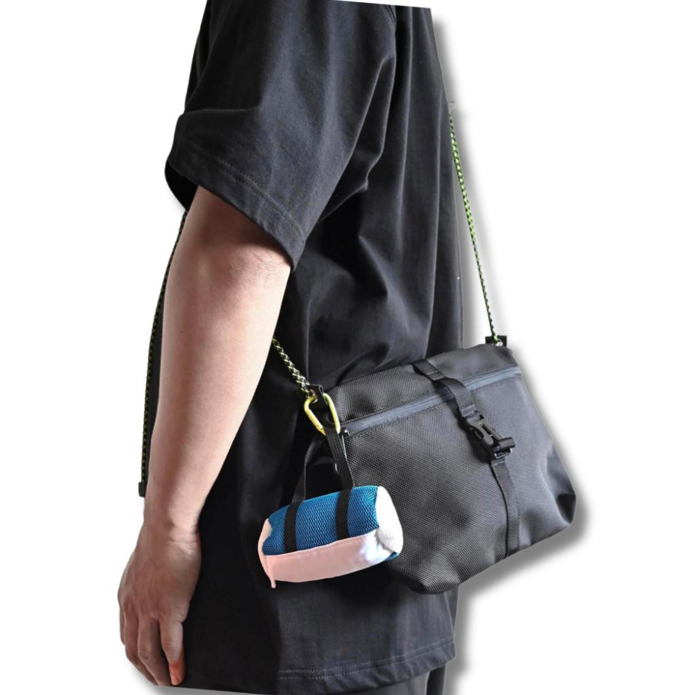 台灣公司貨 撞色 網眼 圓筒包 小包 超小包 收納袋 鑰匙包  耳機包  AirPods 充電線 零錢包 掛包-細節圖3