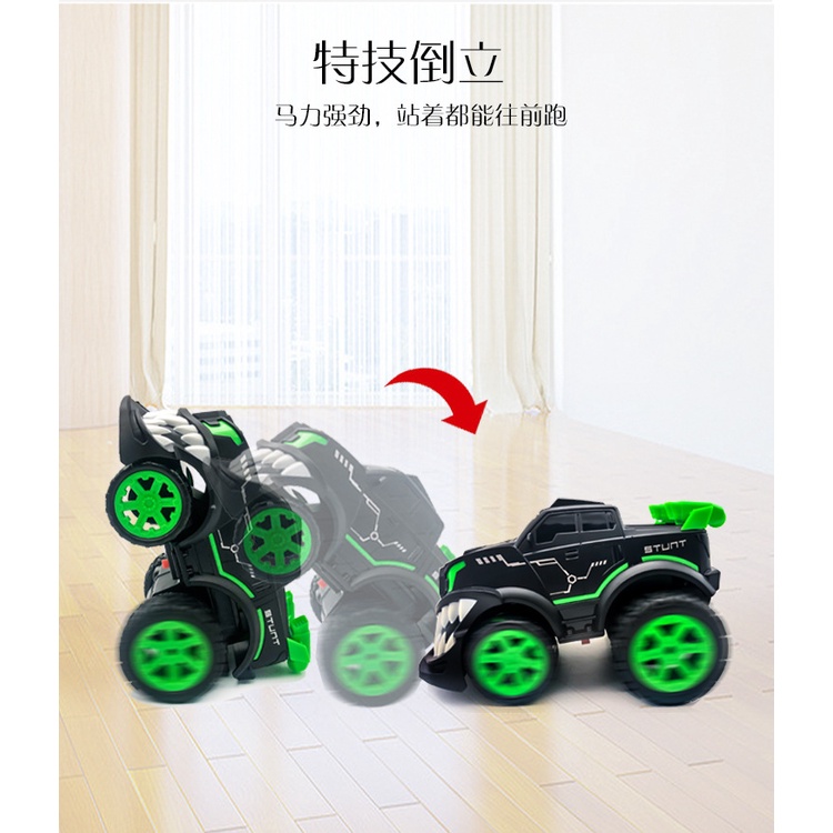 【推薦】 遙控車 遙控玩具 兒童玩具 充電遙控車 燈光遙控車 玩具車 旋轉 夜光 聖誕禮物 生日禮物 男孩禮物 大牙-細節圖9