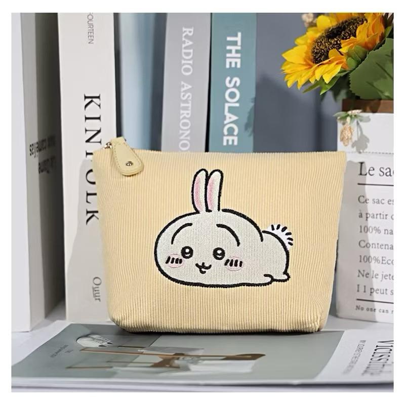 chiikawa 吉伊卡哇 正品全新未拆 燈芯絨烏薩奇化妝包-細節圖2