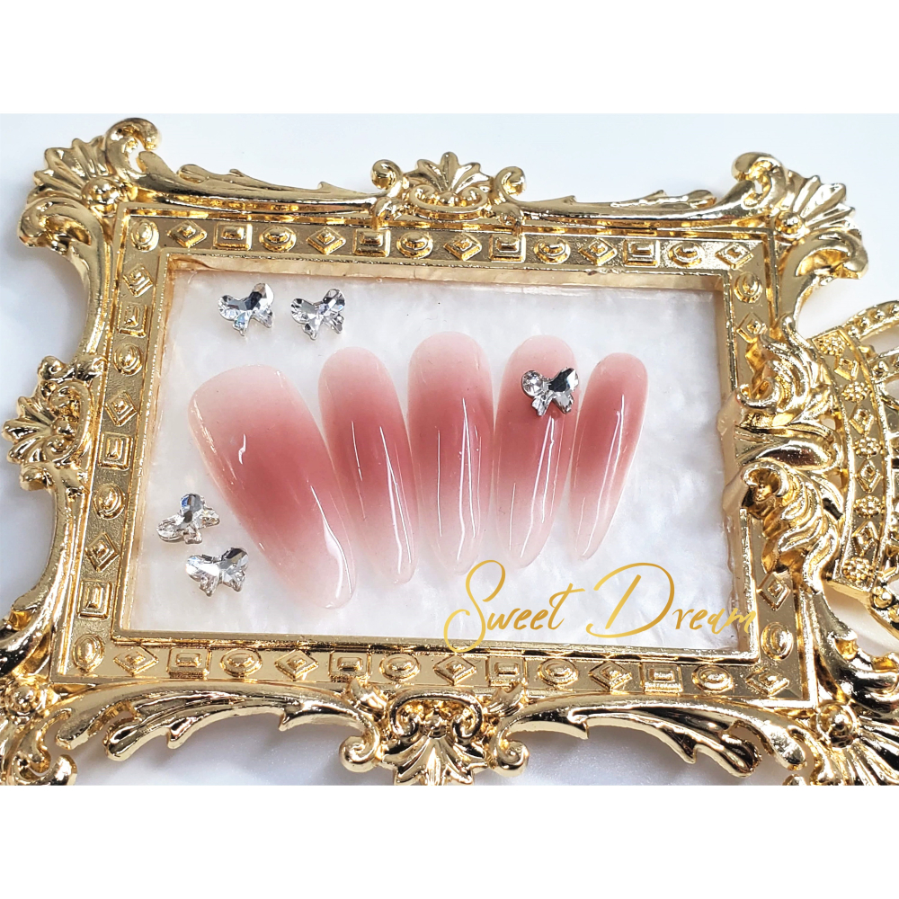 【美甲鑽飾】尖底蝴蝶結鑽。美甲蝴蝶結。立體蝴蝶結鑽。蝴蝶結美甲。人魚姬鑽。紅蝴蝶結。尖底異形鑽。美甲大鑽。立體鑽。-細節圖4