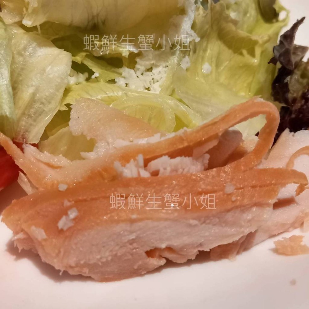 【蝦鮮生蟹小姐】煙燻雞肉 1公斤/包  ㊝嚴選雞胸肉，以獨門的煙燻製法，美味更升級！㊝**單包290元**-細節圖4