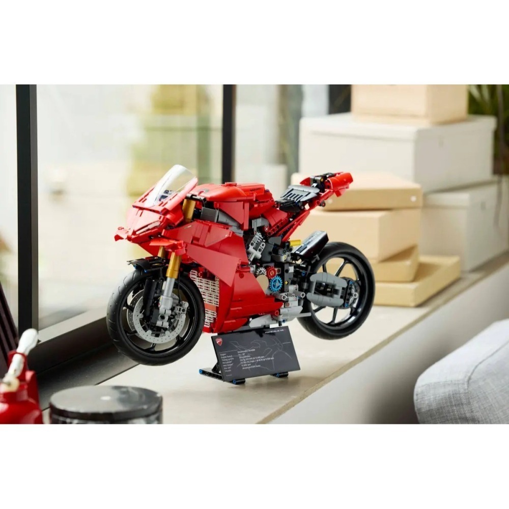 【樂GO】樂高 LEGO 42202 杜卡迪 Panigale V4S 科技 摩托車 機車 重機 摩車 樂高正版全新-細節圖8