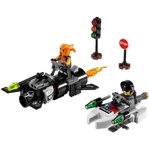 【樂GO】絕版樂高 5970 冷凍射線攻擊外星狂人 外星人 外星警察 警車 太空警察 玩具 禮物 收藏 樂高正版全新-細節圖2