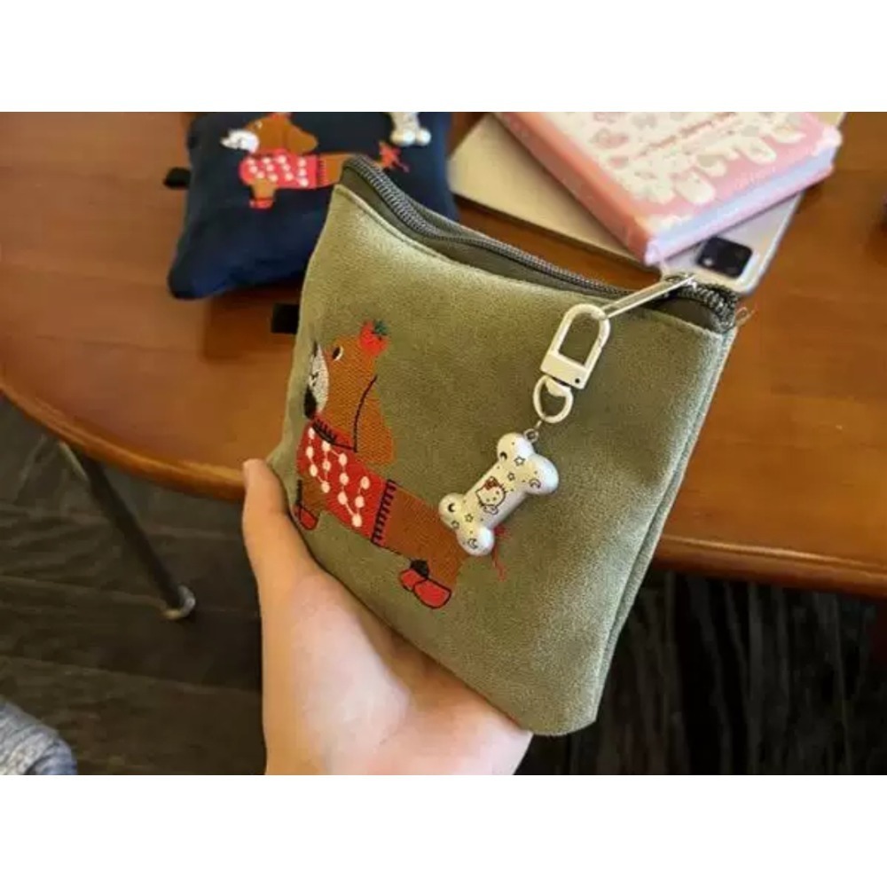 【現貨×1+預購】收納包 小包包 旅行  麂皮 絨臘 腸狗卡包 收納包外出 隨身包 耳機 口紅 收納包_花花兒雜貨商城-細節圖3