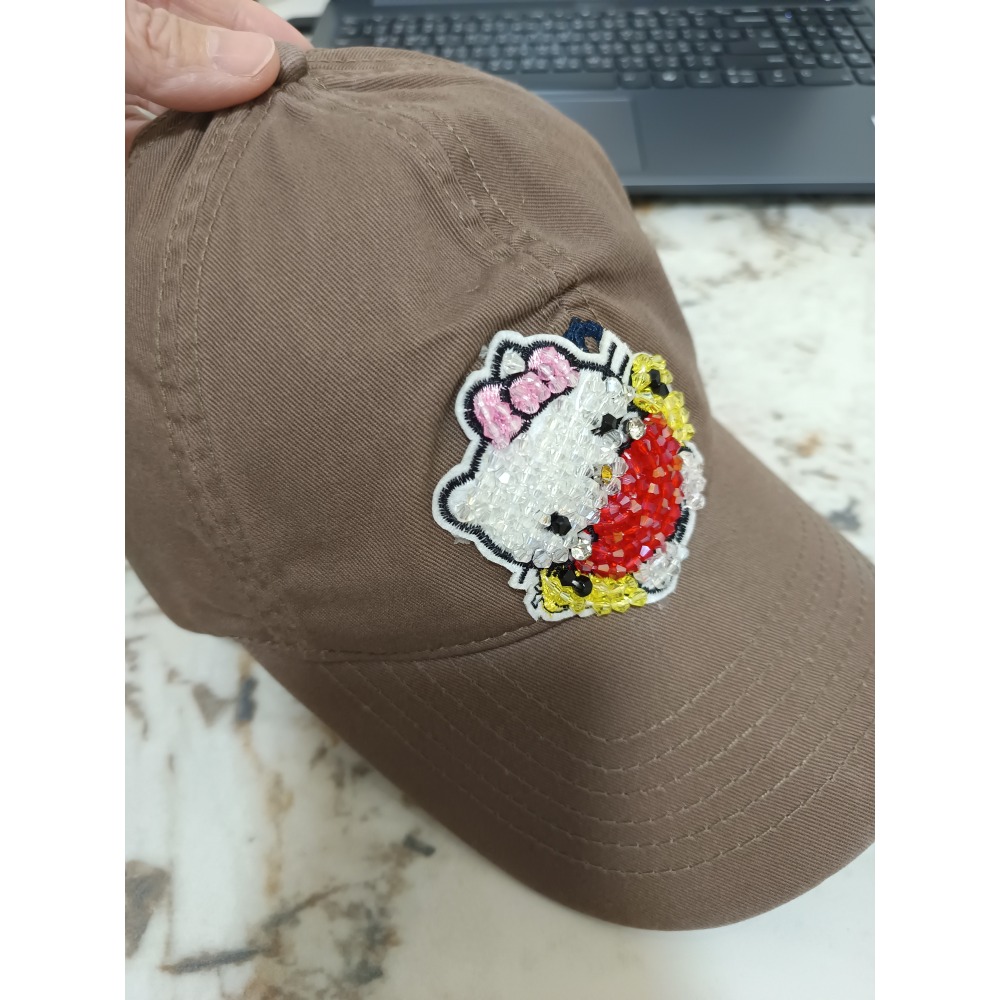 （現貨）KT帶鑽壓舌帽 防曬帽 售$390_冠宇百貨屋-細節圖5