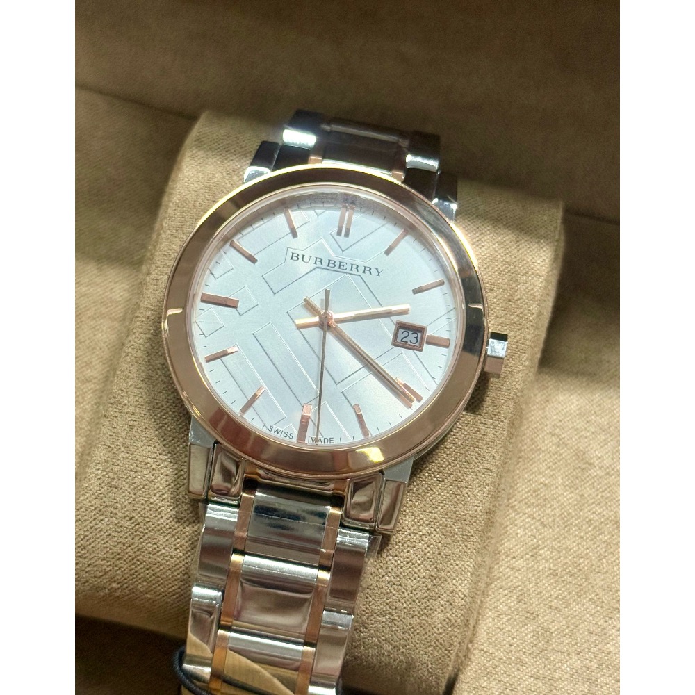 Burberry 格紋錶盤 玫瑰金+銀色 雙色鋼帶 戰馬手錶 BU9006-細節圖6