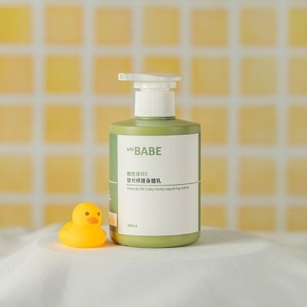 uniBABE優貝比 維他命B5嬰兒修護身體乳/300 ml-細節圖3